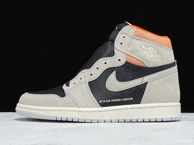 HYPE 555088-018 Jordan OG Air Grey Neutral 1 High Retro 0422